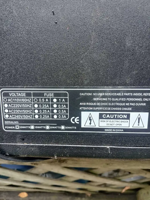 Donner Guitar Amplifier in Amps & Pedals in Markham / York Region - Image 3