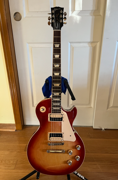 Gibson Les Paul Classic Heritage Cherry, View more