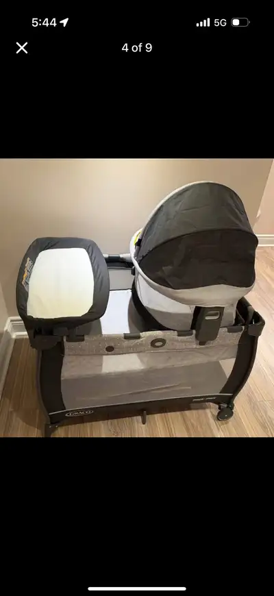 GRACO Pack 'n Play®Travel Dome LX™/Travel Dome DLX™, View more