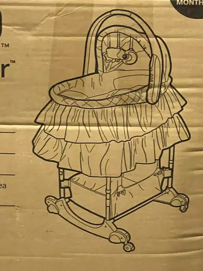 This baby bassinet was used but very gently Always washed and kept clean in the box Was bought from...