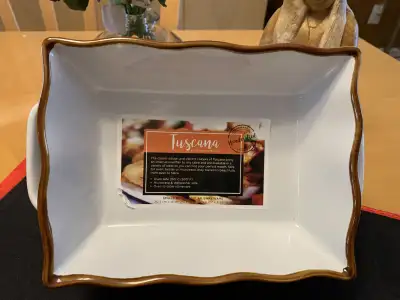 TOSCANA SMALL RECTANGLE FLUTED BAKEWARE WITH HANDLE, View more