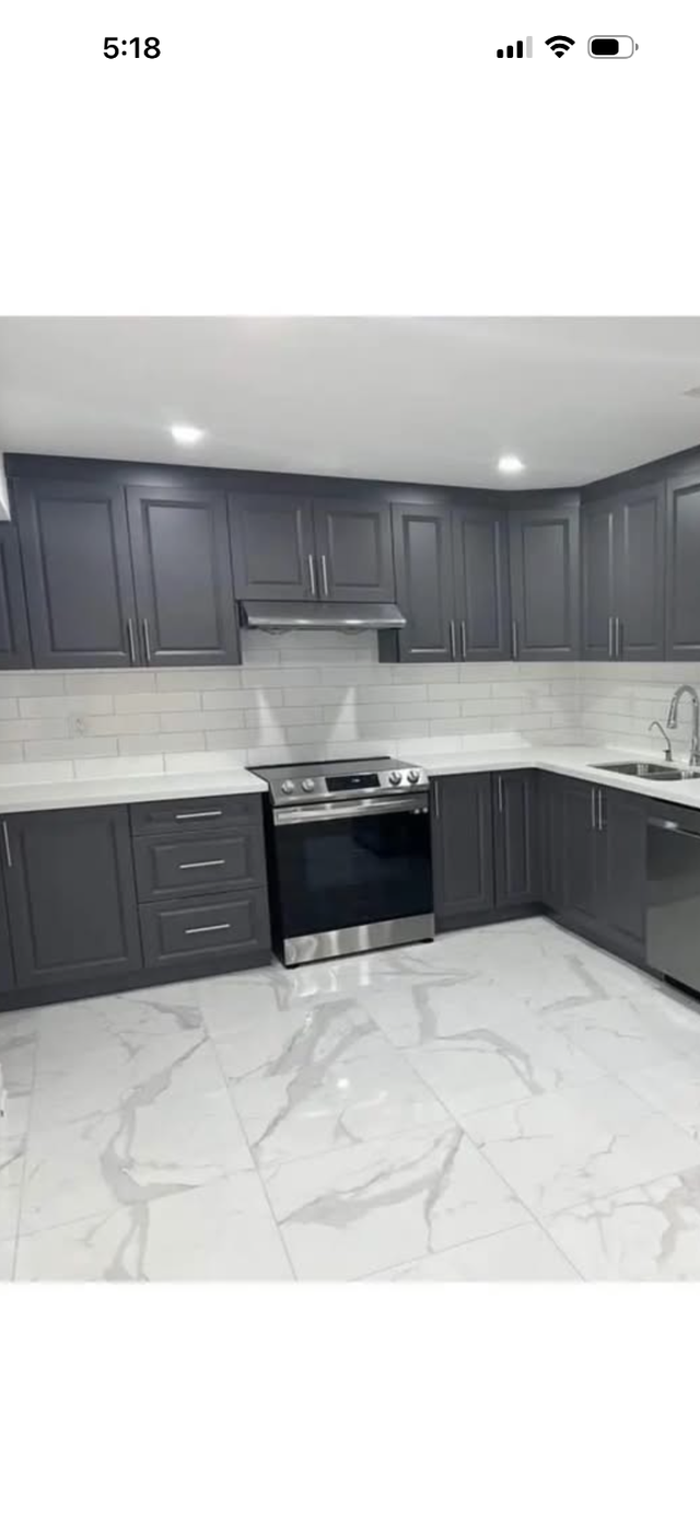 Room in sharing for Rent - Girls Only accommodation in Room Rentals & Roommates in Mississauga / Peel Region - Image 5