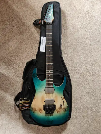 Selling my Ibanez RG1120PBZCIF Prestige sample. Ibanez Gig Bag included. Sold As Is. No Ibanez warra...