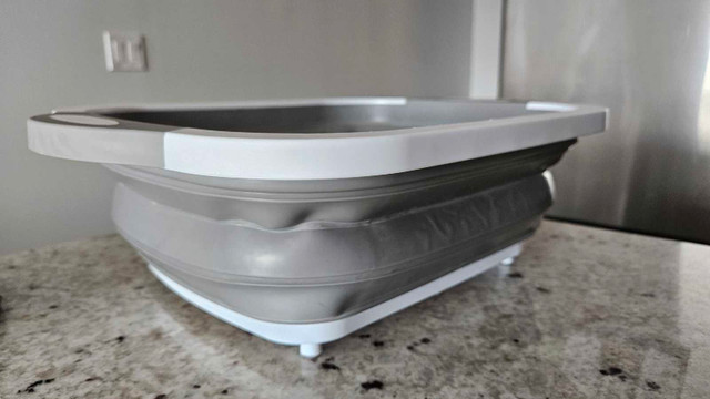 Chopping board and Collapsible Basin combo in Kitchen & Dining Wares in City of Toronto - Image 4