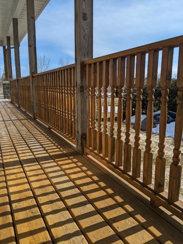 Cedar Wood Deck railings and balusters in Decks & Fences in Ottawa - Image 3