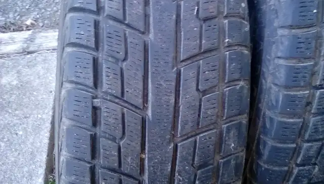 MULTIPLE RIMS AND TIRES in Tires & Rims in Kingston - Image 3