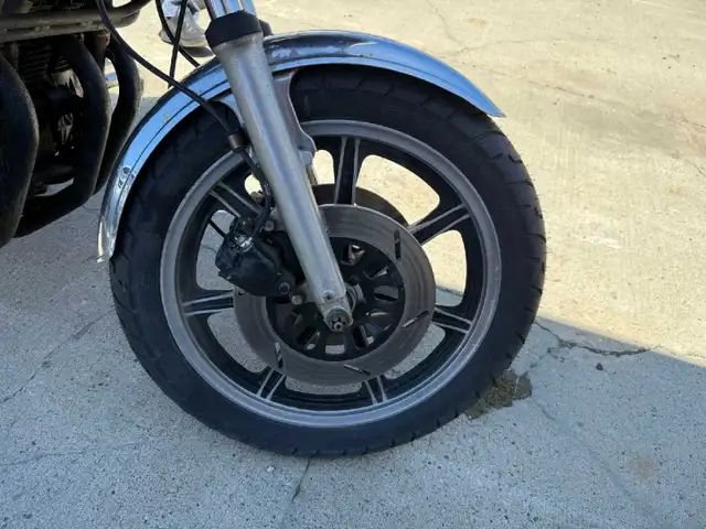 YAMAHA MOTOR BIKE in Street, Cruisers & Choppers in Edmonton - Image 3