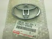 TOYOTA 75431-95D00 Rear Door Emblem