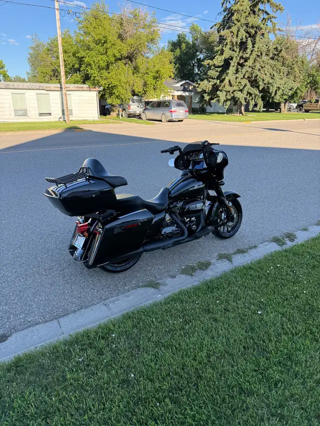 2019 Harley Streetglide Special in Touring in Lethbridge - Image 4