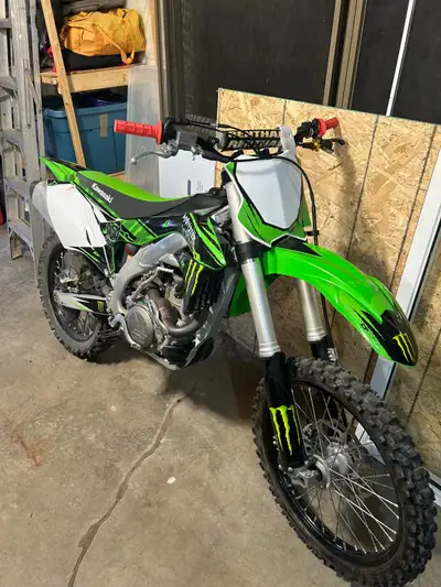 2017 Kawasaki KX450F in great condition. Engine was fully rebuilt in 2022, with receipts included. R...