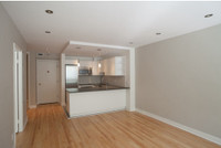 Lease transfer - 3 1/2 + Parking - Downtown Montreal
