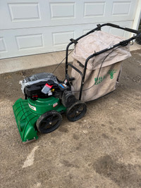 SELF PROPELLED Billy Goat Lawn Vacuum, BRIGGS KV601SP