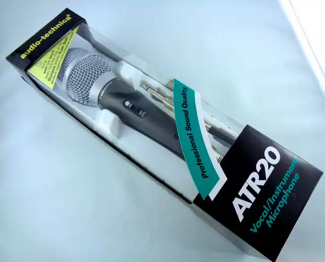 HOME PARTY Karaoke AUDIO-TECHNICA MICROPHONE Included—ONE OWNER in General Electronics in Winnipeg - Image 10