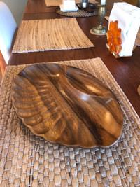 Vintage Acacia Wooden Shell Dish Made In Philippines