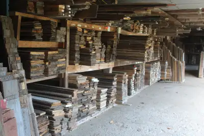 BOIS RÉCUPÉRÉ -"Planches variées"- Bury-Estrie, View more