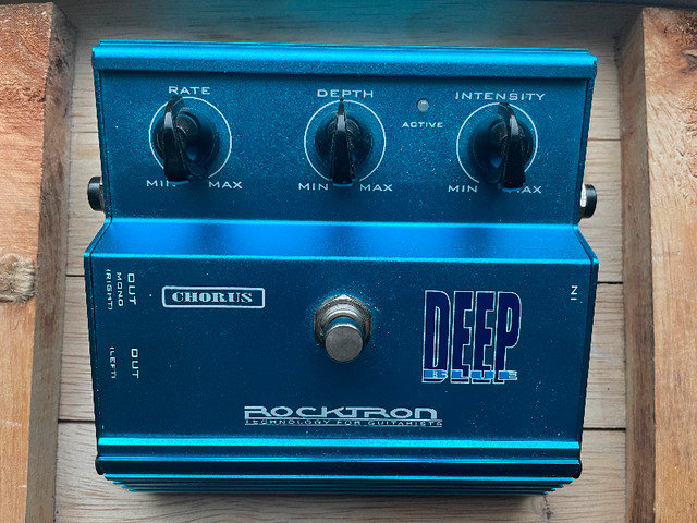 Rocktron DeepBlue Chorus dans Amplificateurs et pédales  à Ville de Québec