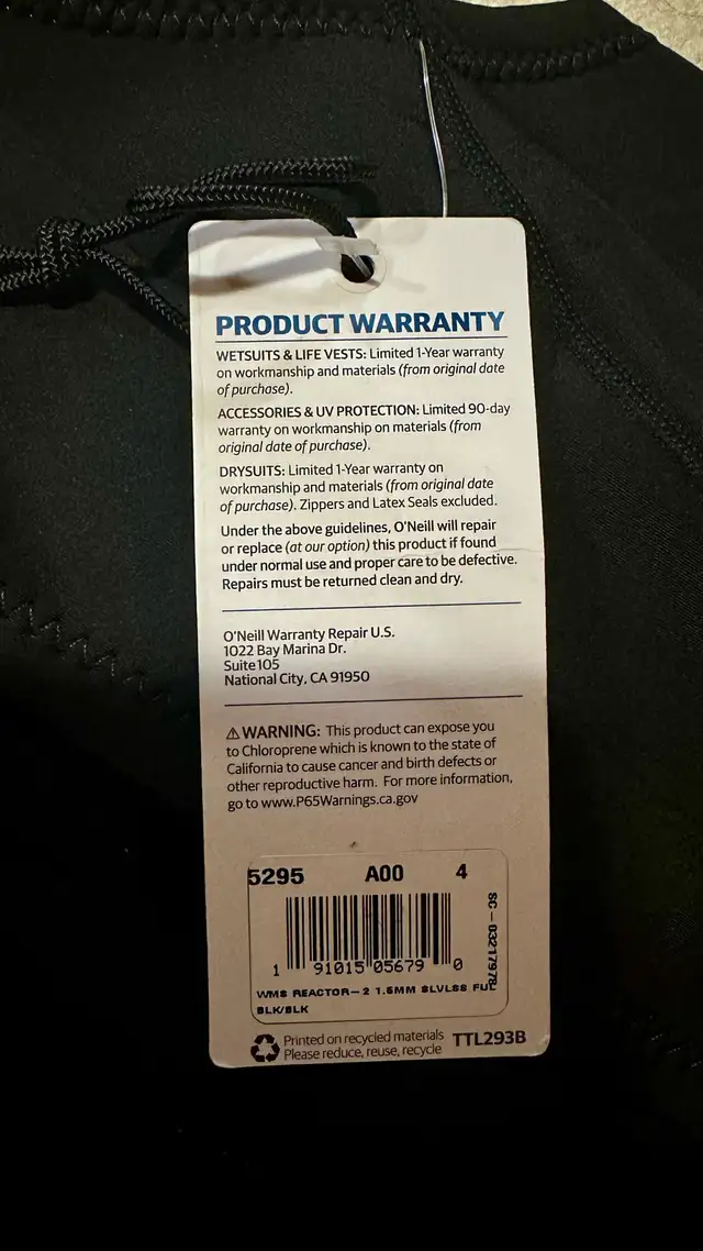 New upgraded reactor-2 O'Neill Wetsuits Women, teen,  size 4 in Water Sports in Markham / York Region - Image 5