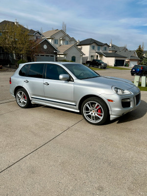 2009 Porsche Cayenne GTS