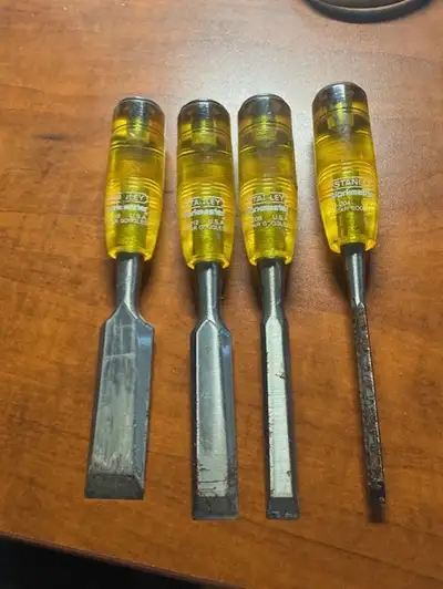 Ciseau a bois Stanley Wood Chisel  x 4, View more