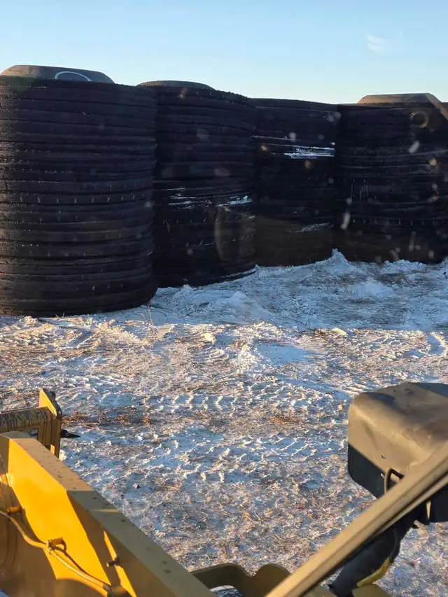 ♻️ FREE TIRE SIDEWALLS in Other Business & Industrial in Edmonton - Image 9