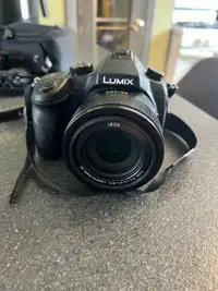 Panasonic Lumix DMC-FZ1000 digital camera