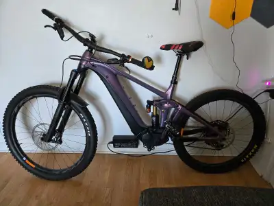 Vélo de montagne à assistance électriqueGiant Reign E+ 1 , View more