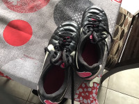 Souliers soccer fille 3.5 US