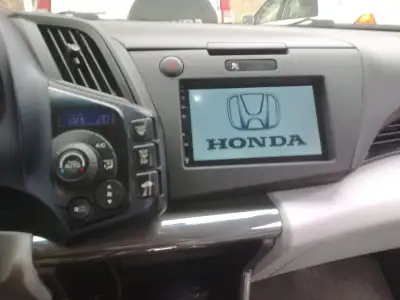 honda crz hd touchscreen apple carplay android auto bt mp3 mp5, View more