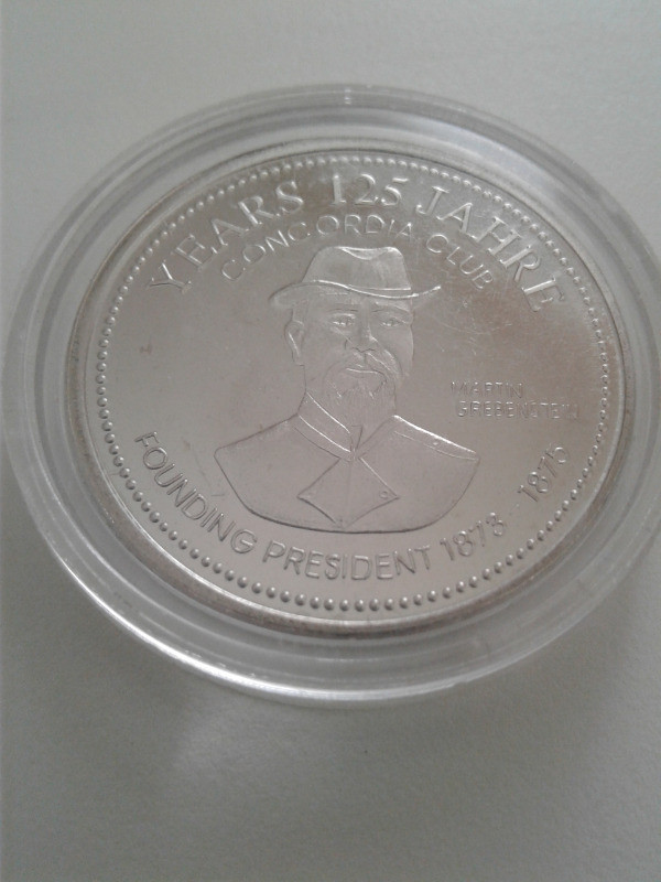 1998 KW Oktoberfest $2.00 coin in Hobbies & Crafts in Kitchener / Waterloo