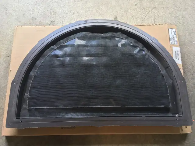 Grille de ventilation demi-ronde de marque GableMASTER in Roofing in City of Montréal - Image 5