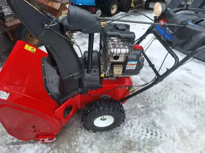 Toro Powermax 826OE Snowblower, View more