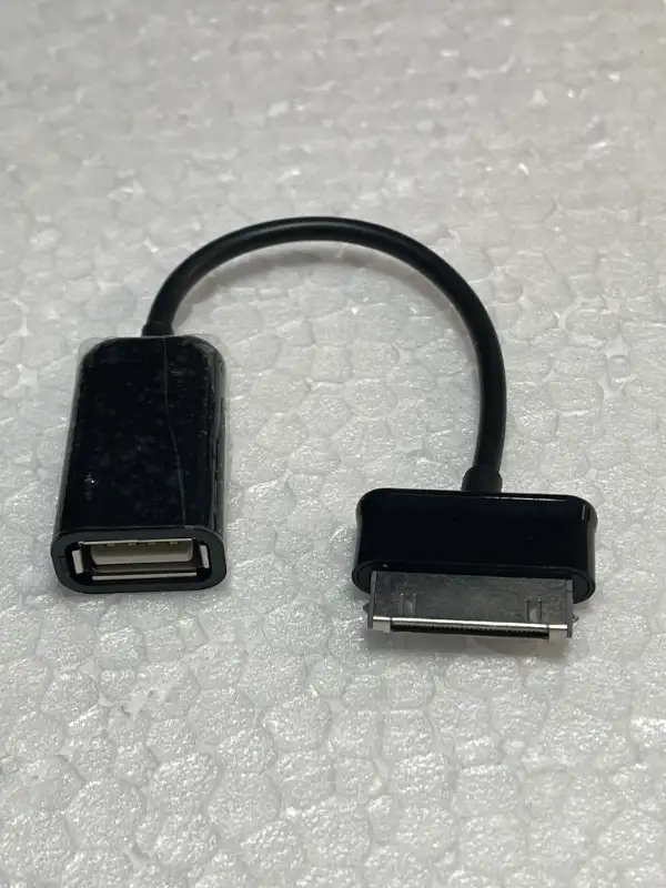 Galaxy Tab OTG USB adapter in General Electronics in Burnaby/New Westminster - Image 4