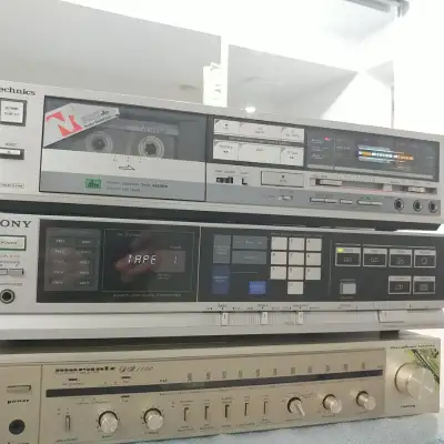 Sony STR-AV330 receiver, View more