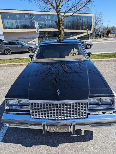 Buick regal 1980 2 portes 92000 kilo. Voiture 100% original, peinture moteur transmission ect. moteu...