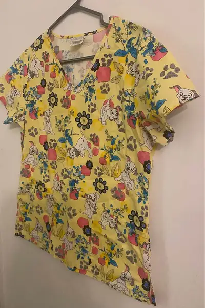 Haut d’uniforme médical / Scrub top (grandeur: xs), View more