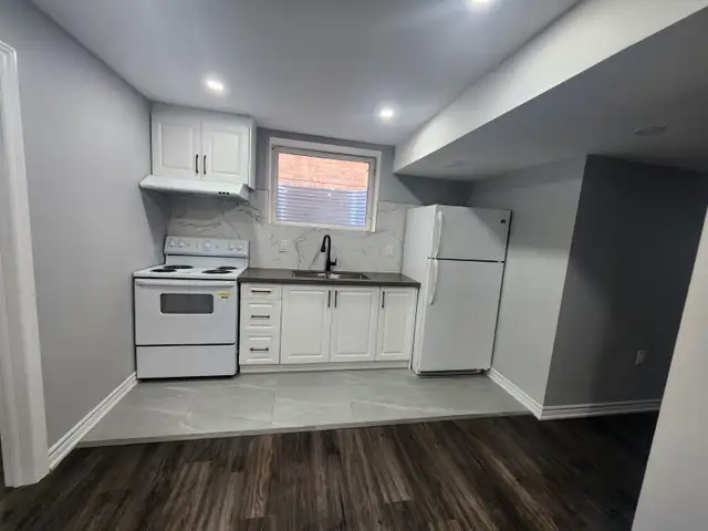 2 bedroom basement near Castlemore and Gore63838172329731120