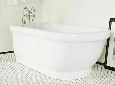 Neuf dans son crate Bain Kallista modele Town 69" x 32" avec drain ( valeur 5000$ ) Valeur 30 000$....