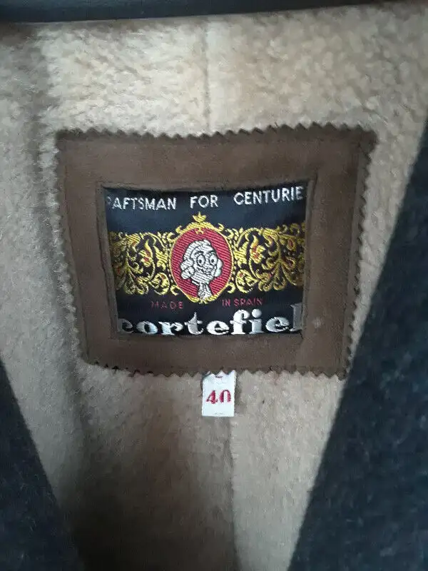 Vintage Corefiel wool coat in Men's in Kitchener / Waterloo - Image 4