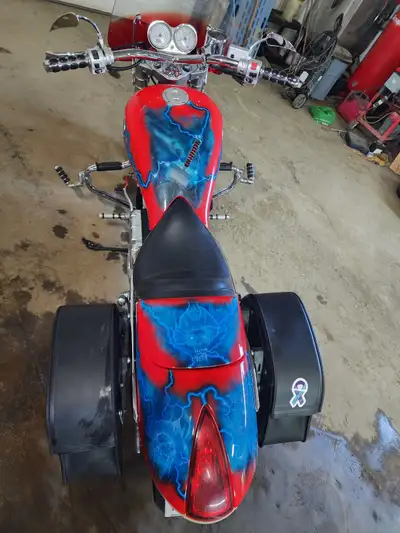 Fully custom one of a kind bike see pictures 7500 need gone asap only one key