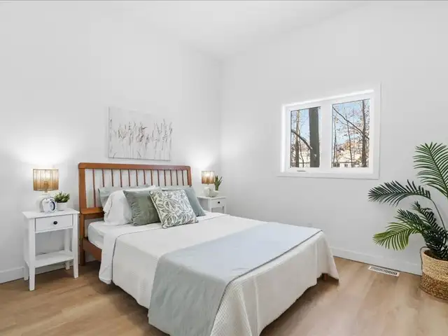 Modern Luxury  2 and 3 Bedroom Units in Long Term Rentals in Muskoka - Image 7