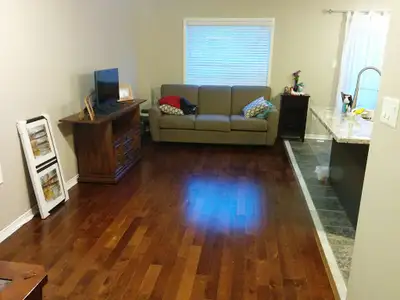 Quilt, clean, and well maintained house located Yonge St./Mulock Dr. Close to Yonge bus station, pla...