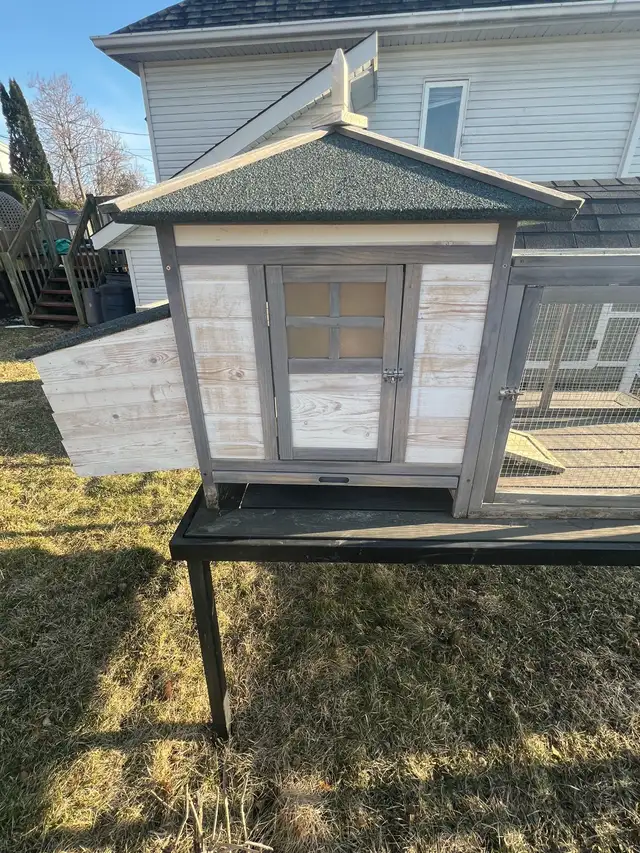 poulailler à vendre  in Other in West Island - Image 6