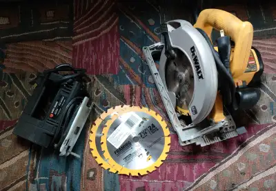 DEWALT SKILL SAW (7 1/4") c/w 3 BLADES, View more