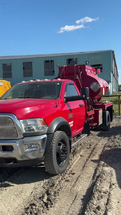 2015 Dodge 5500 pressure truck. Fresh safety and VKIP TC 406 tank , Gardner Denver pump 1 1/2” plung...