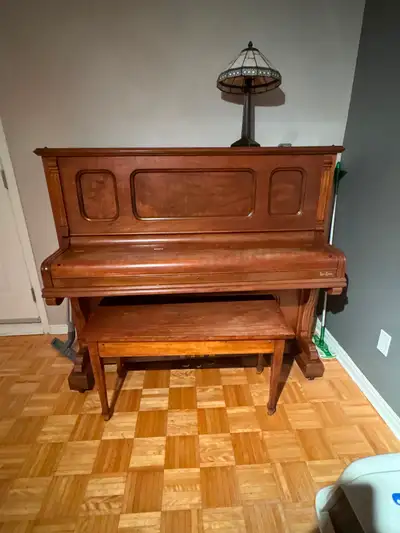 Piano à vendre, View more