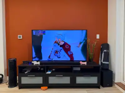 Hello I have a RCA tv available for sale with tv table and soundbar speaker (soundstage) Tv original...