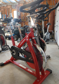 Vélo spinning bladez fusion 260$ ferme pas négociable