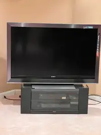 Sony Bravia 55 inch 1080p with stand