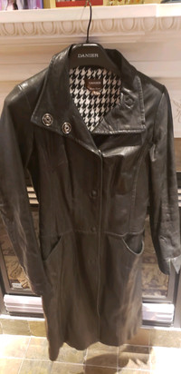 Danier long trench coat in leather 