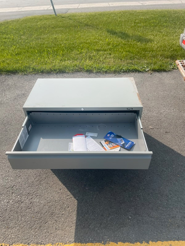 Classeur filing  cabinets dans Autres équipements commerciaux et industriels  à Ouest de l’Île - Image 2